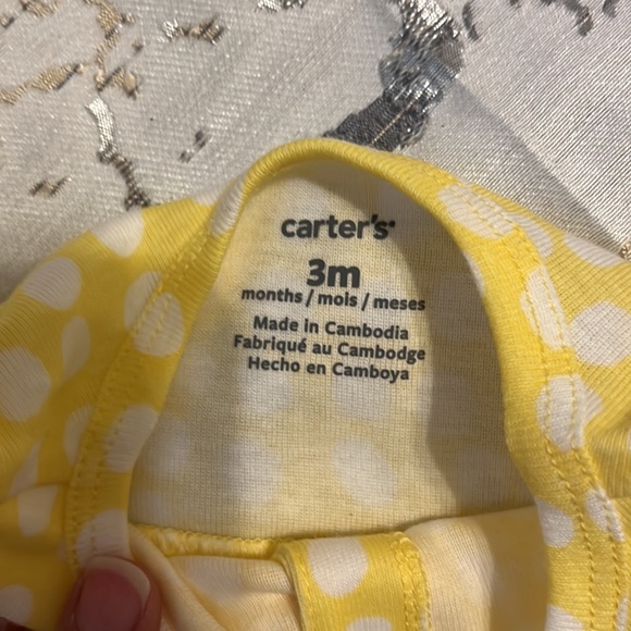 6 piece lot mixed footies onsies  some NWT Carters / First Impressions 3 month - Picture 3 of 15